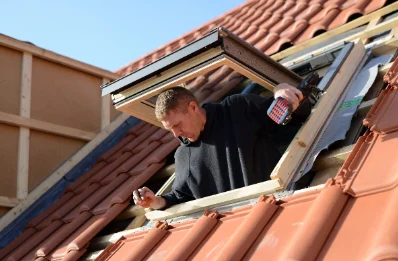 Pose de fenêtres de toit Velux à Mey